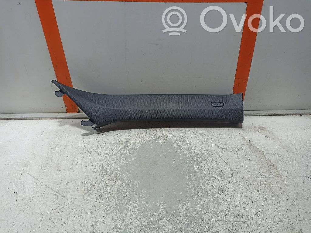 BMW X1 U11 Pilar (A) 