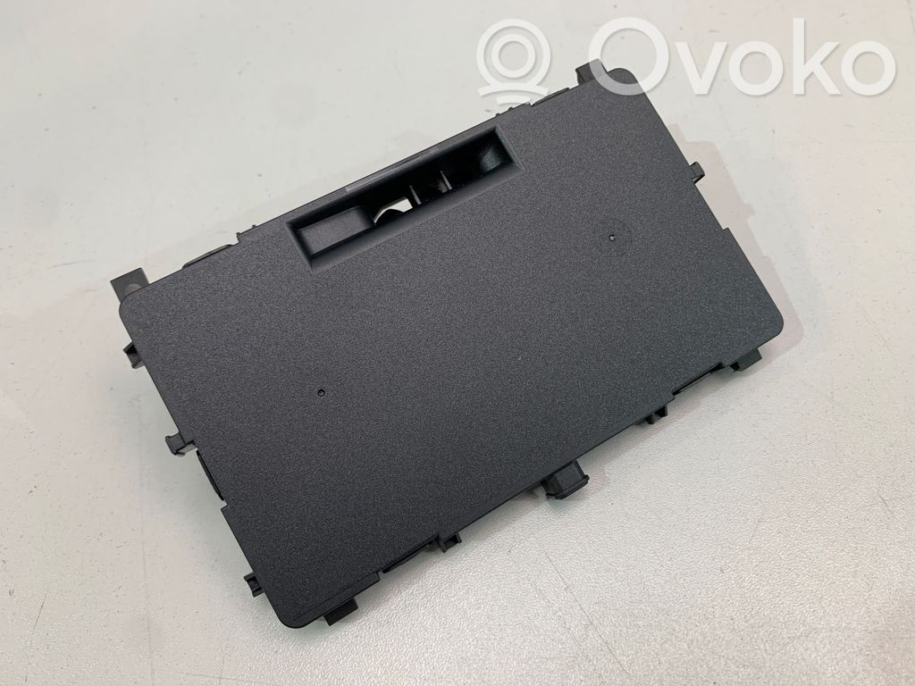 BMW X1 U11 Wireless charging module 