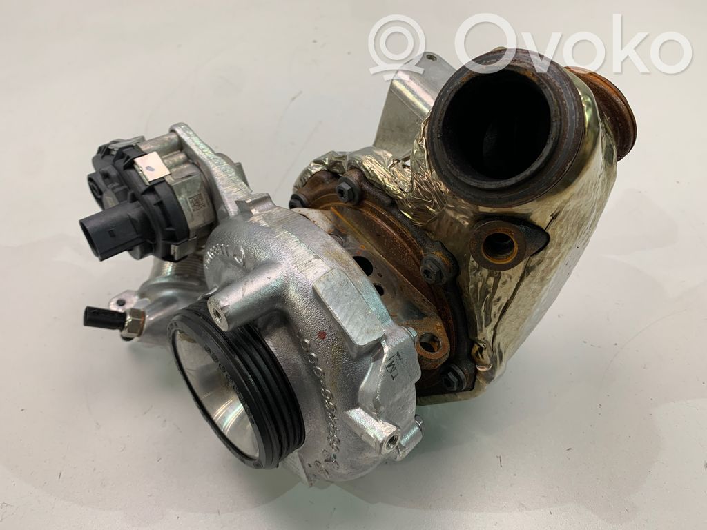 Audi A8 S8 D5 Turbina 
