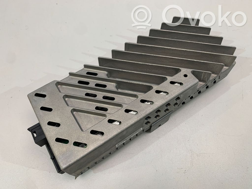 BMW 5 G30 G31 G38 Wzmacniacz audio 