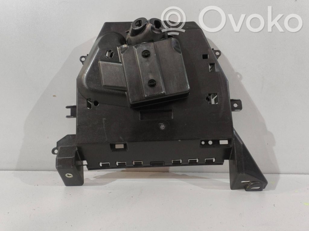 Volvo XC90 Other engine bay part 