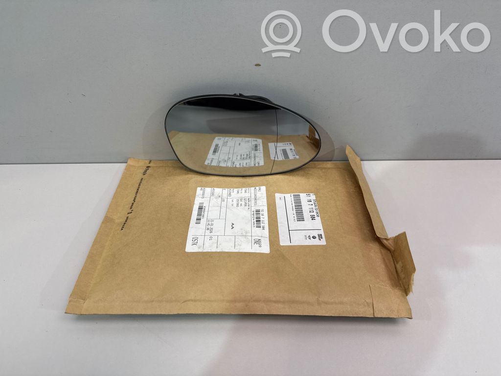 Sivupeilin lasi   7112584