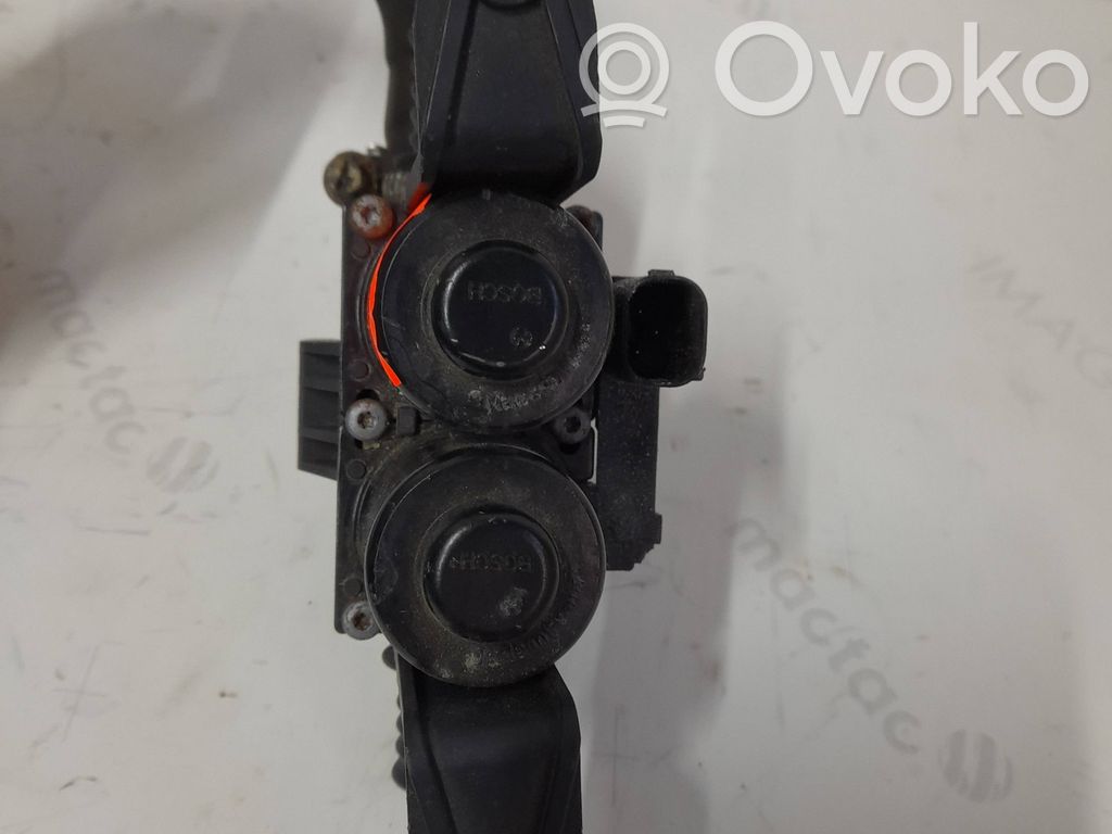 Coolant heater control valve   6910544,1147412166