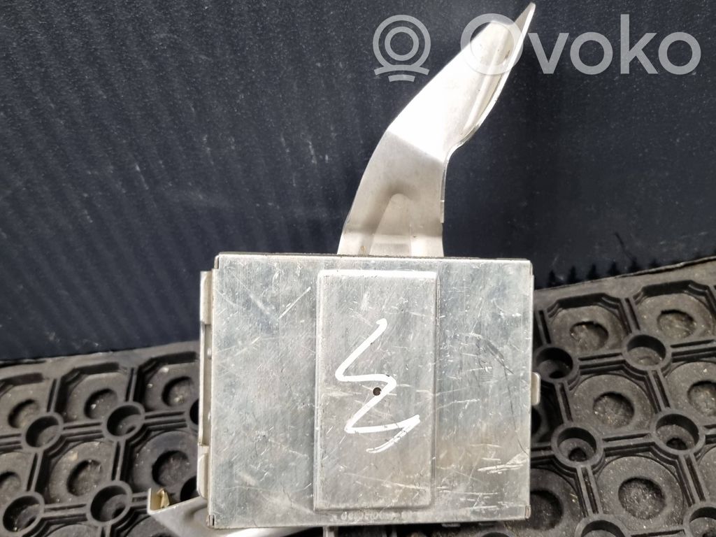 Audi A6 S6 C5 4B GPS navigation control unit/module 