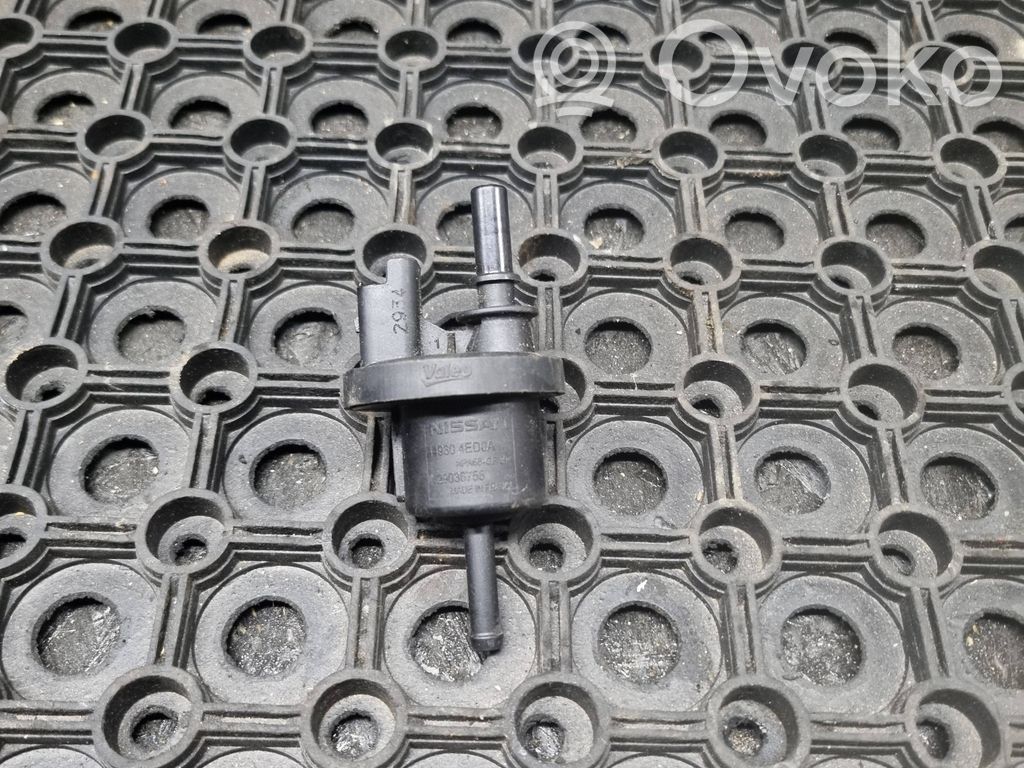 Nissan Juke I F15 Válvula de vacío 
