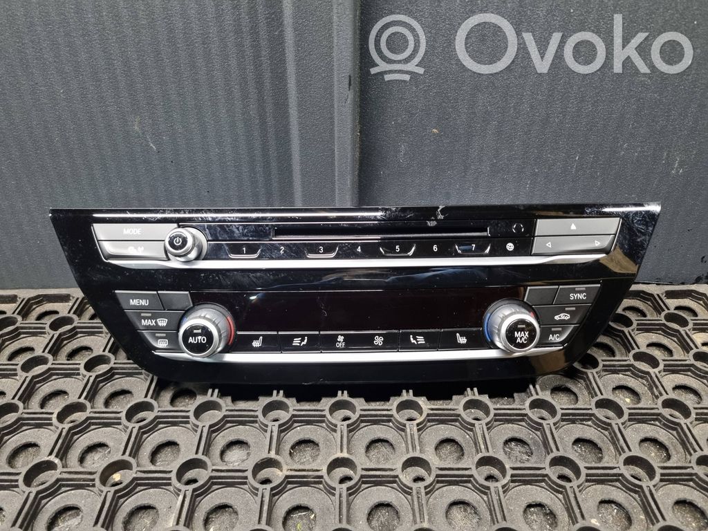 BMW X4 G02 Climate control unit 