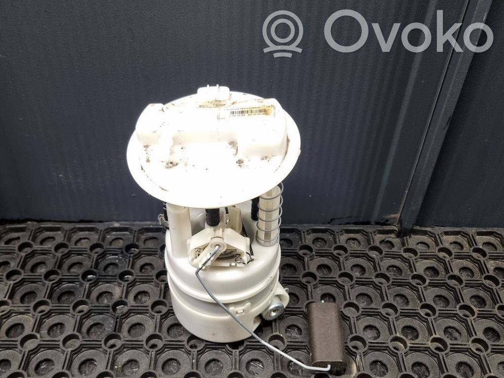 Nissan Juke I F15 Bomba interna de combustible 