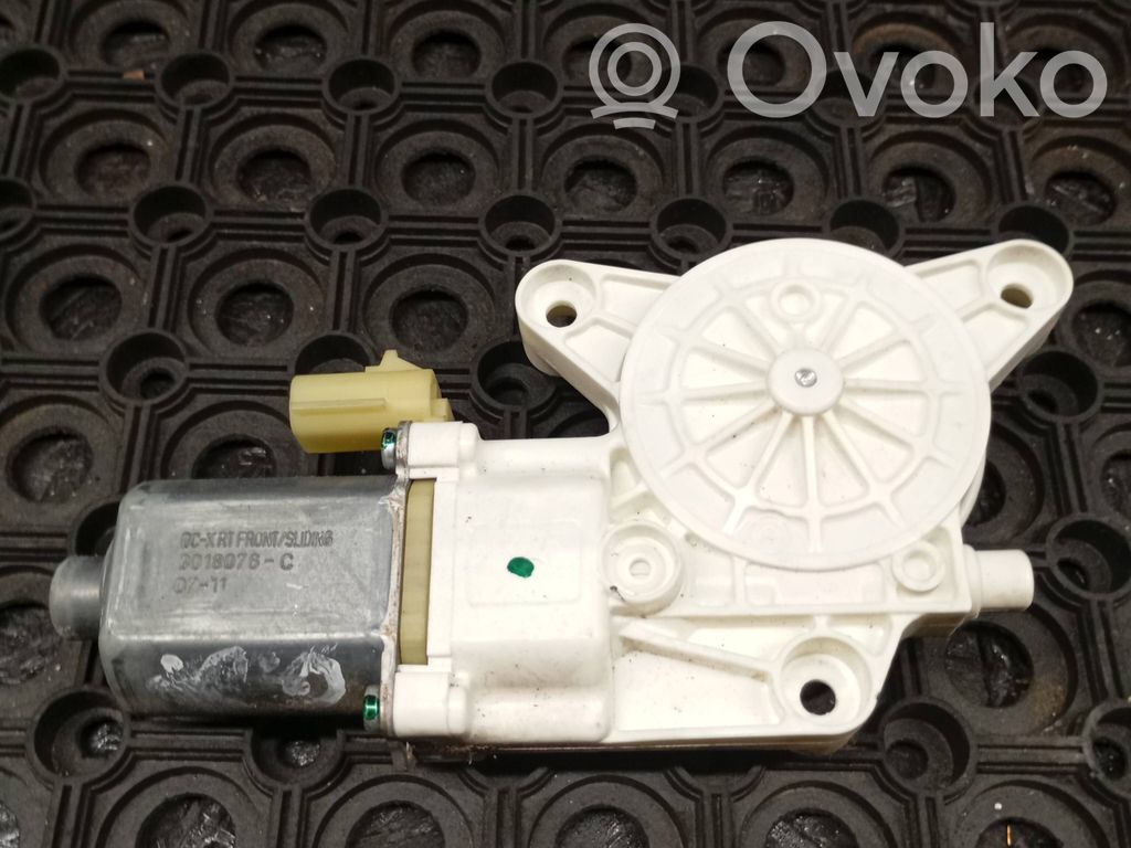 Chrysler Grand Voyager V Silniczek drzwi bocznych / przesuwnych 