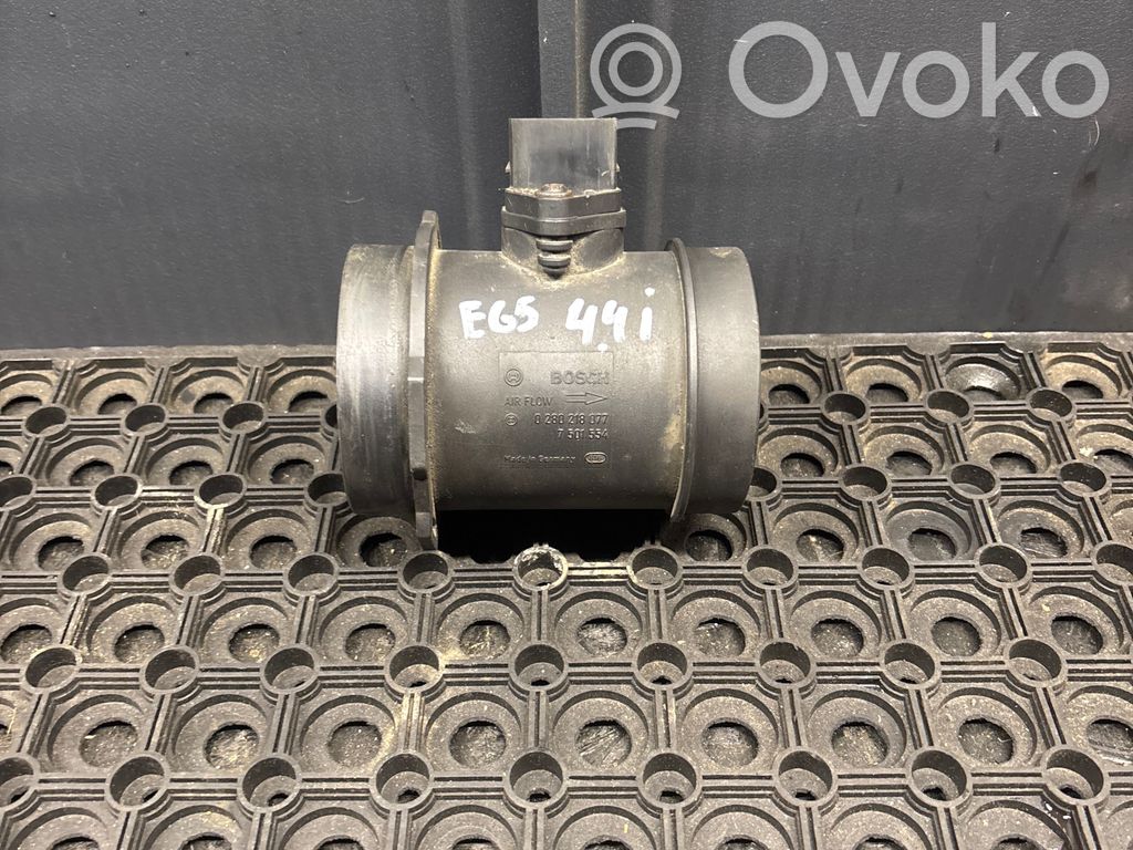 BMW 7 E65 E66 Mass air flow meter 
