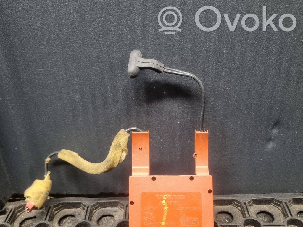 Volvo S60 Antenos stiprintuvas 