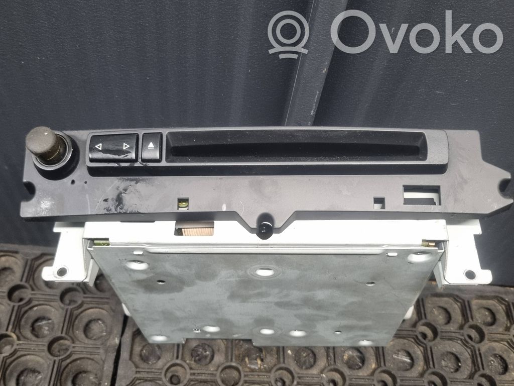 Panel / Radioodtwarzacz CD/DVD/GPS   043178600