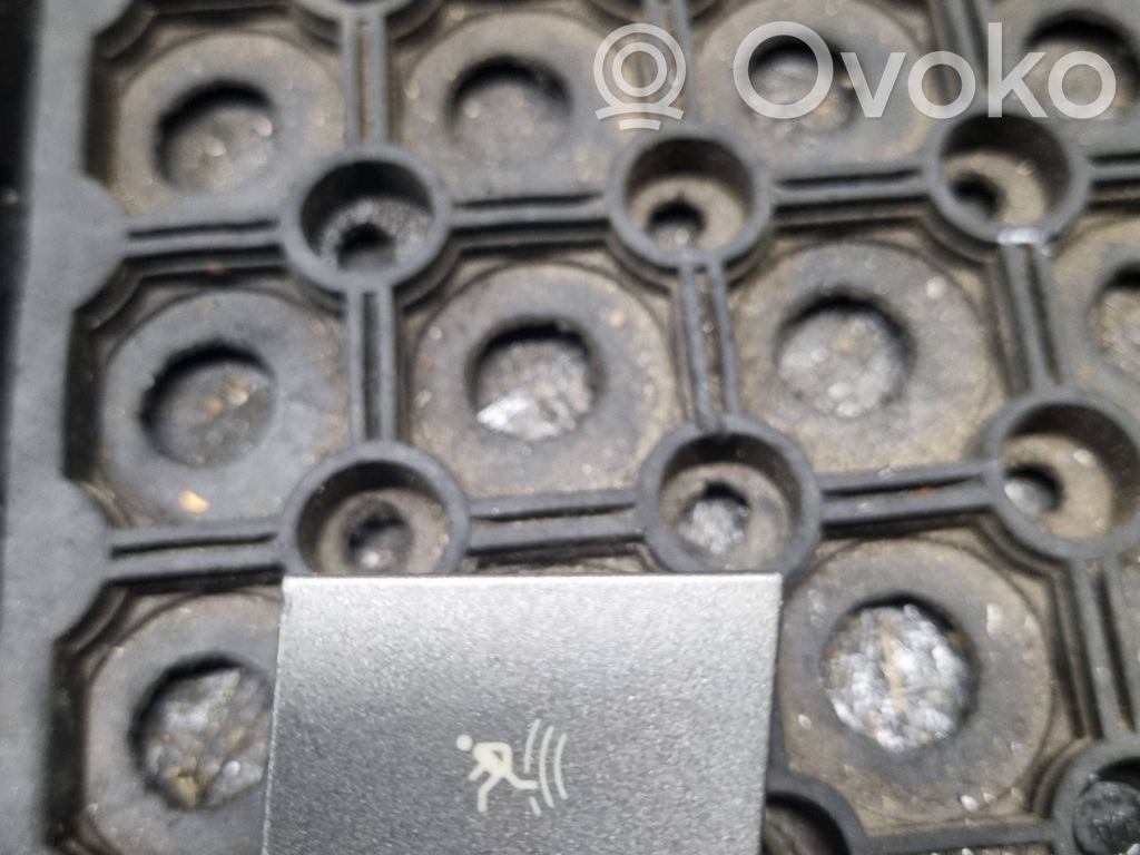 Opel Vectra C Interruptor de la alarma 