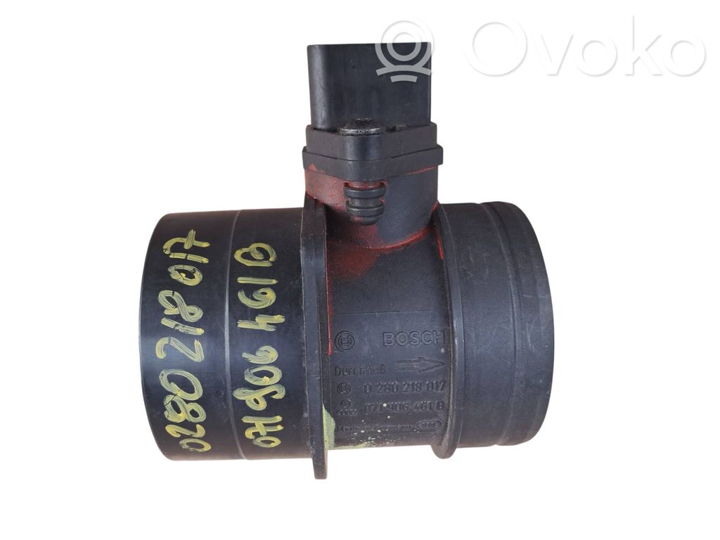 Volkswagen PASSAT B5.5 Mass air flow meter 