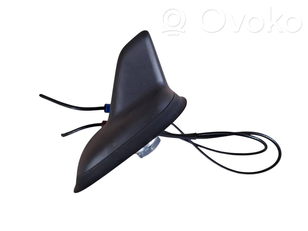 GPS-pystyantenni   3C0035507A