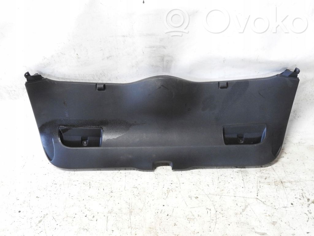 Citroen DS4 Tailgate trim 