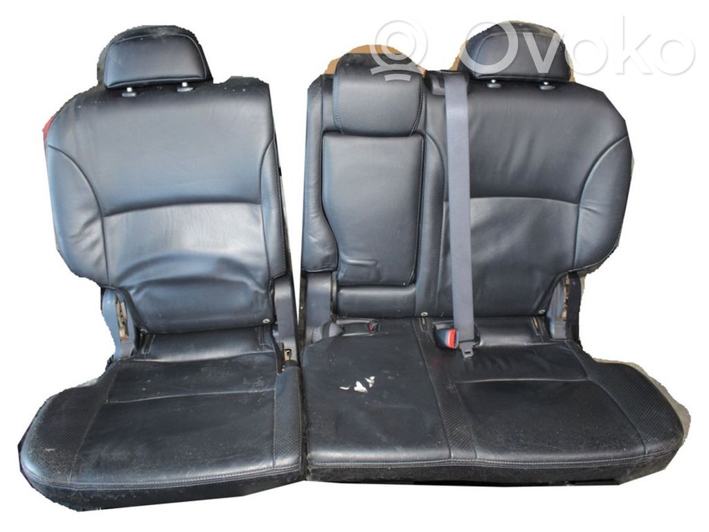 Chrysler Voyager Второй ряд сидений 