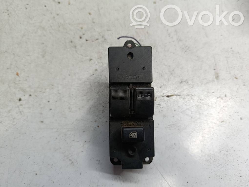 Mazda Premacy Electric window control switch 