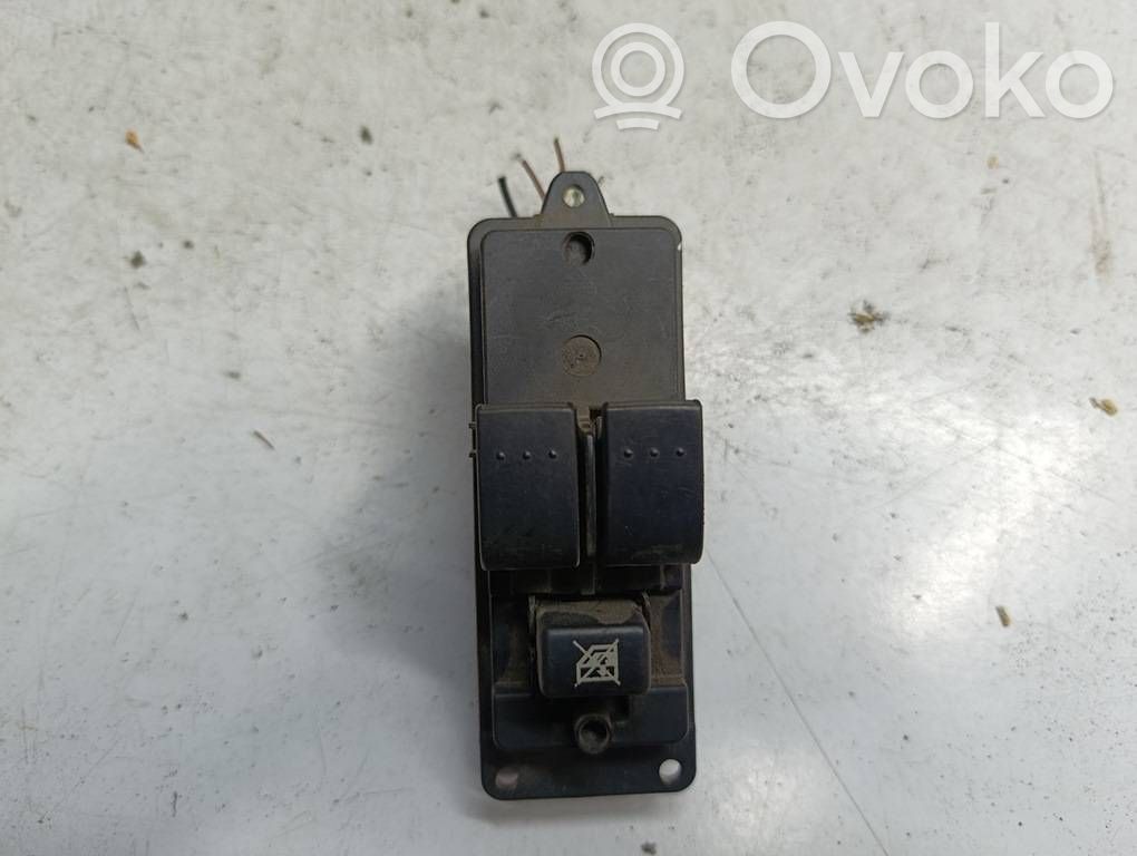 Mazda 3 I Electric window control switch 