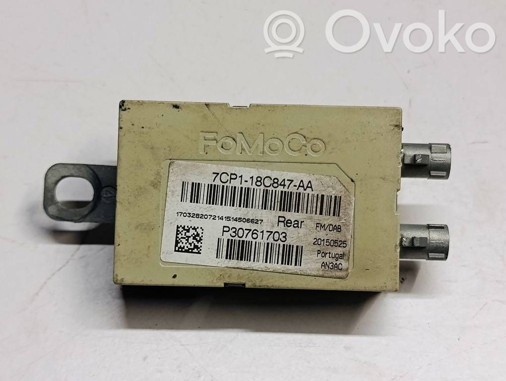 Antenos stiprintuvas   P30761703,7CP118C847AA,20150525