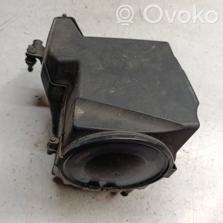 Volvo V40 Air filter box 