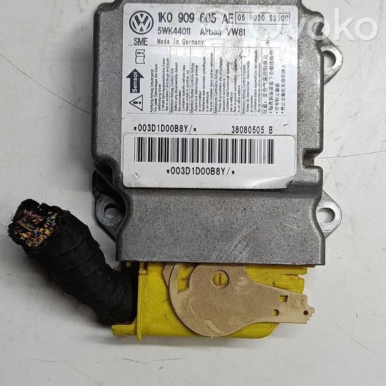 Volkswagen Scirocco Airbag control unit/module 