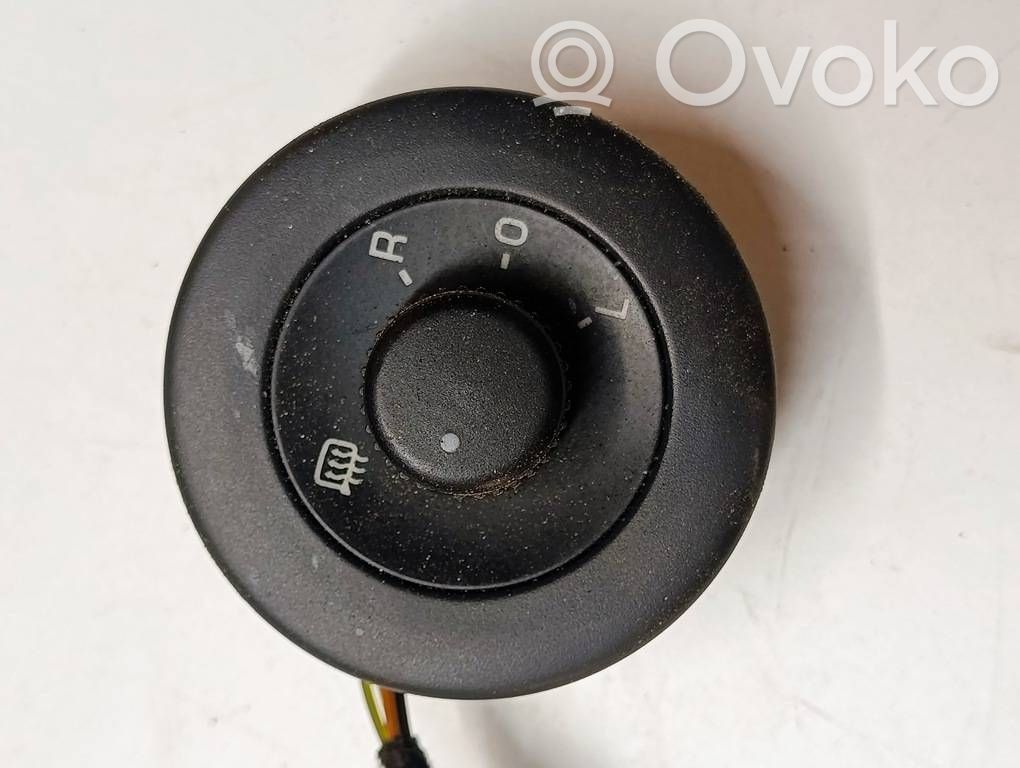 Volkswagen Scirocco Wing mirror switch 