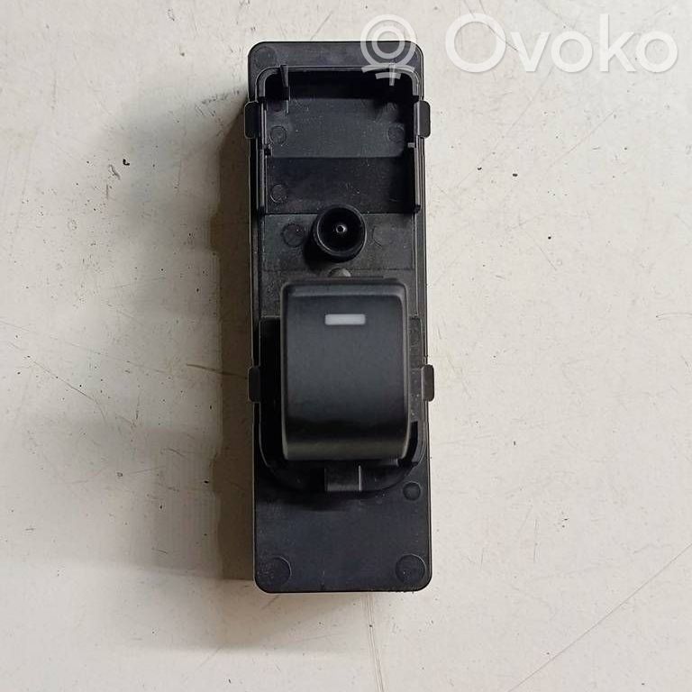 Mazda 6 Electric window control switch 