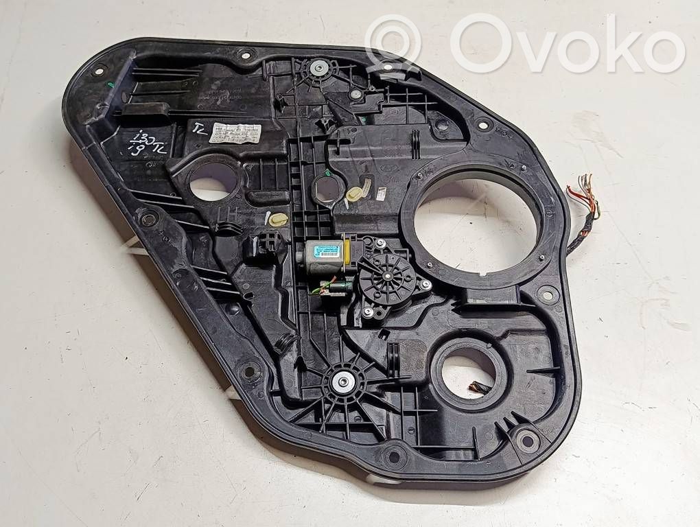 Hyundai i30 Elektryczny podnośnik szyby drzwi tylnych 