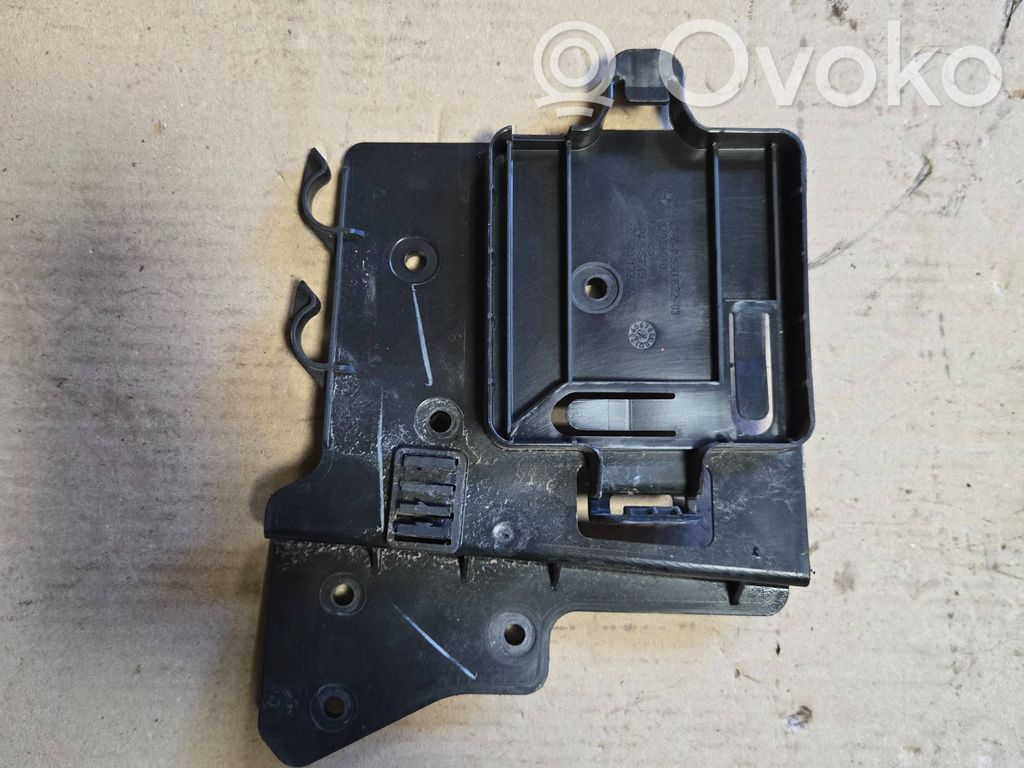 BMW X5 F15 Other engine bay part 