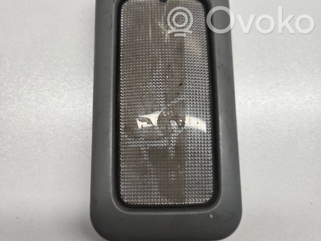 Opel Vivaro Lampka podsufitki tylna 