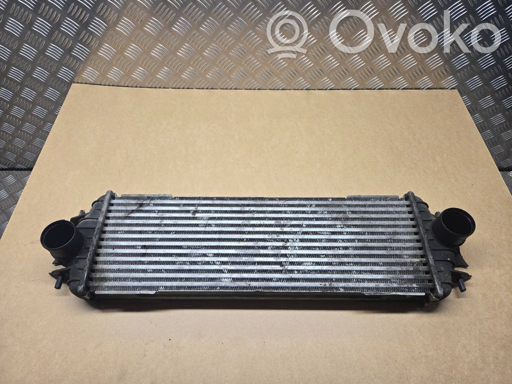 Opel Vivaro Interkūlerio radiatorius 