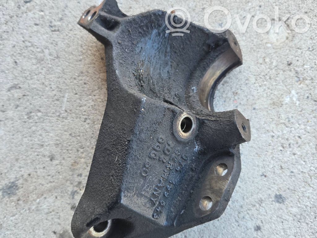 Volvo S70  V70  V70 XC Driveshaft support bearing bracket 