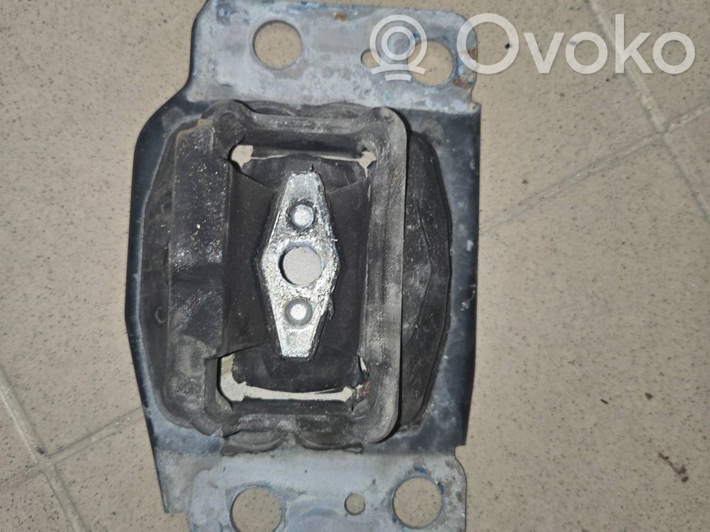 Ford Mondeo MK IV Gearbox mount 