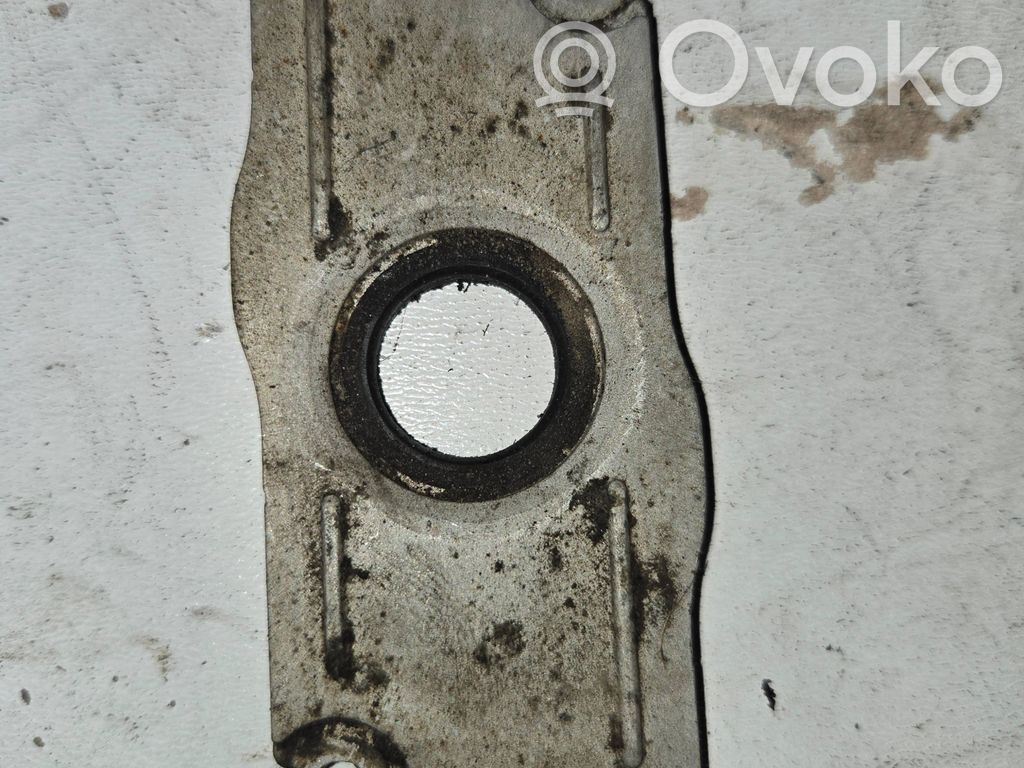 Audi A6 S6 C6 4F Fuel Injector clamp holder 