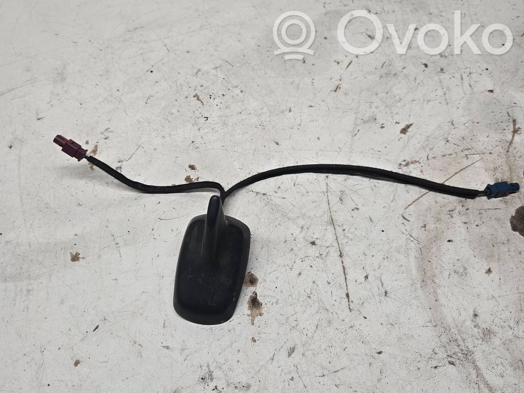 Audi A6 S6 C6 4F GPS-pystyantenni 