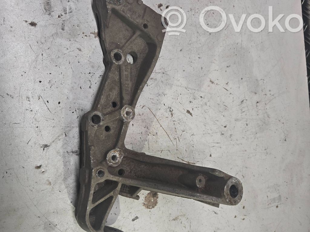 Volkswagen Caddy Front lower control arm/wishbone 