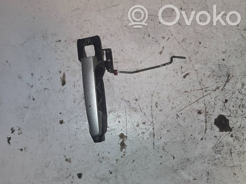 Toyota Corolla Verso E121 Front door exterior handle 