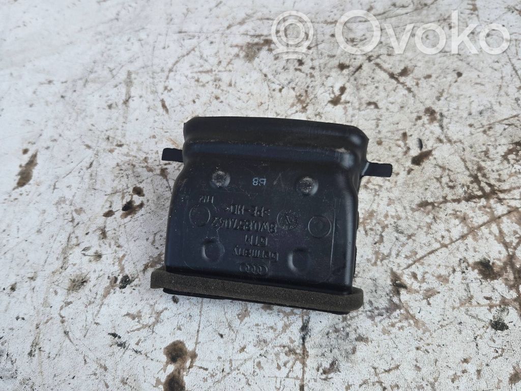 Audi A4 S4 B9 Kanał powietrzny kabiny 