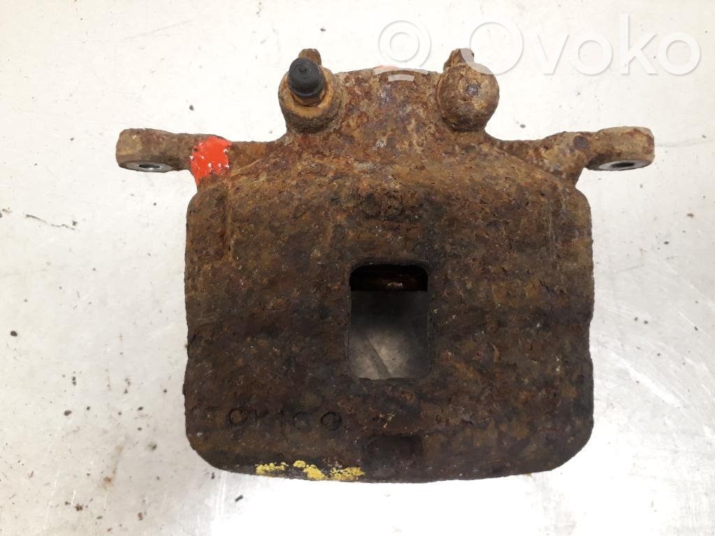 Mitsubishi L200 Bremssattel vorne