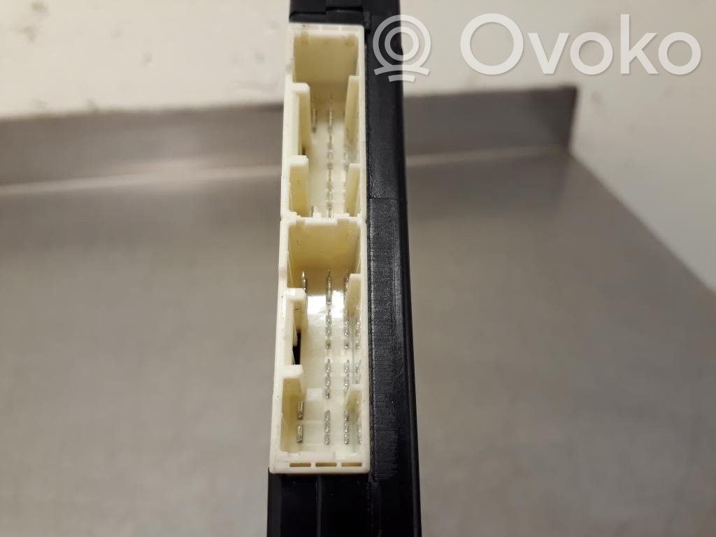 Toyota Yaris Sonstige Steuergeräte / Module