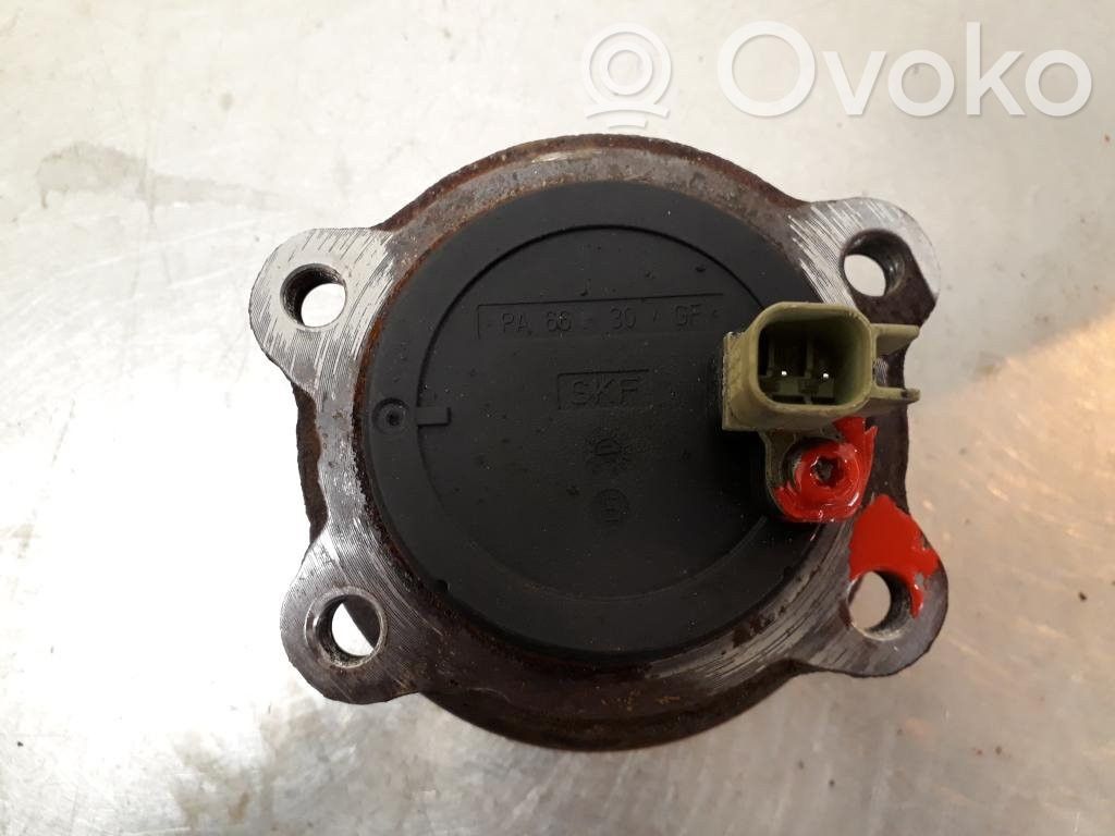 Volvo V40 Radlagergehäuse hinten