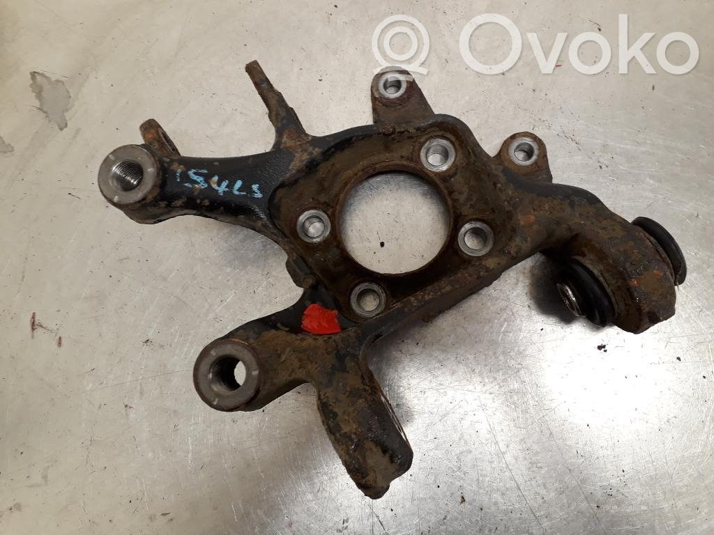 Toyota Auris E180 Cubo de rueda delantera 