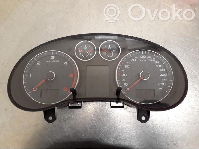 Audi A3 S3 8P Nopeusmittari (mittaristo) 