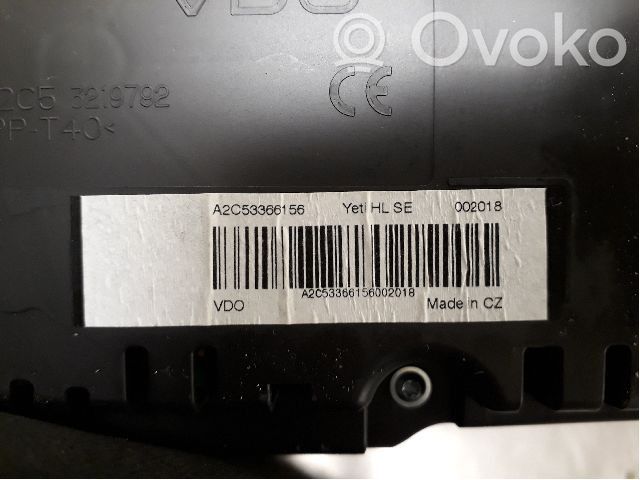 Skoda Yeti (5L) Geschwindigkeitsmesser Cockpit 