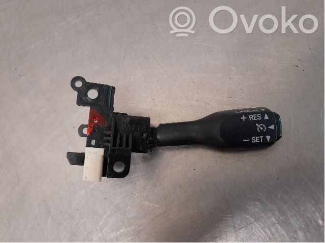 Toyota Yaris Interruptor del control de crucero 
