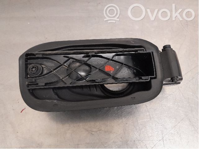 Volvo V60 Siłownik klapki wlewu paliwa 