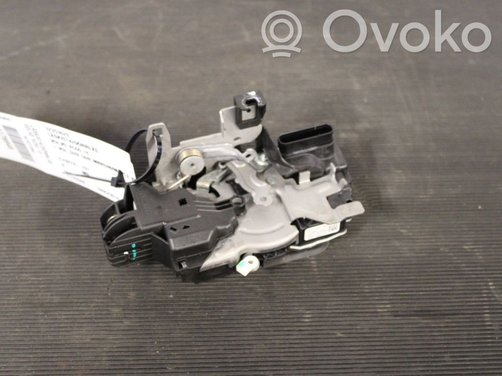 Volvo XC90 Etuoven lukko 