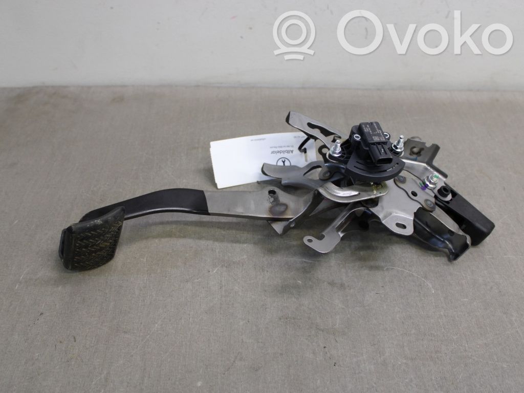 Toyota Yaris XP210 Jarrupoljin