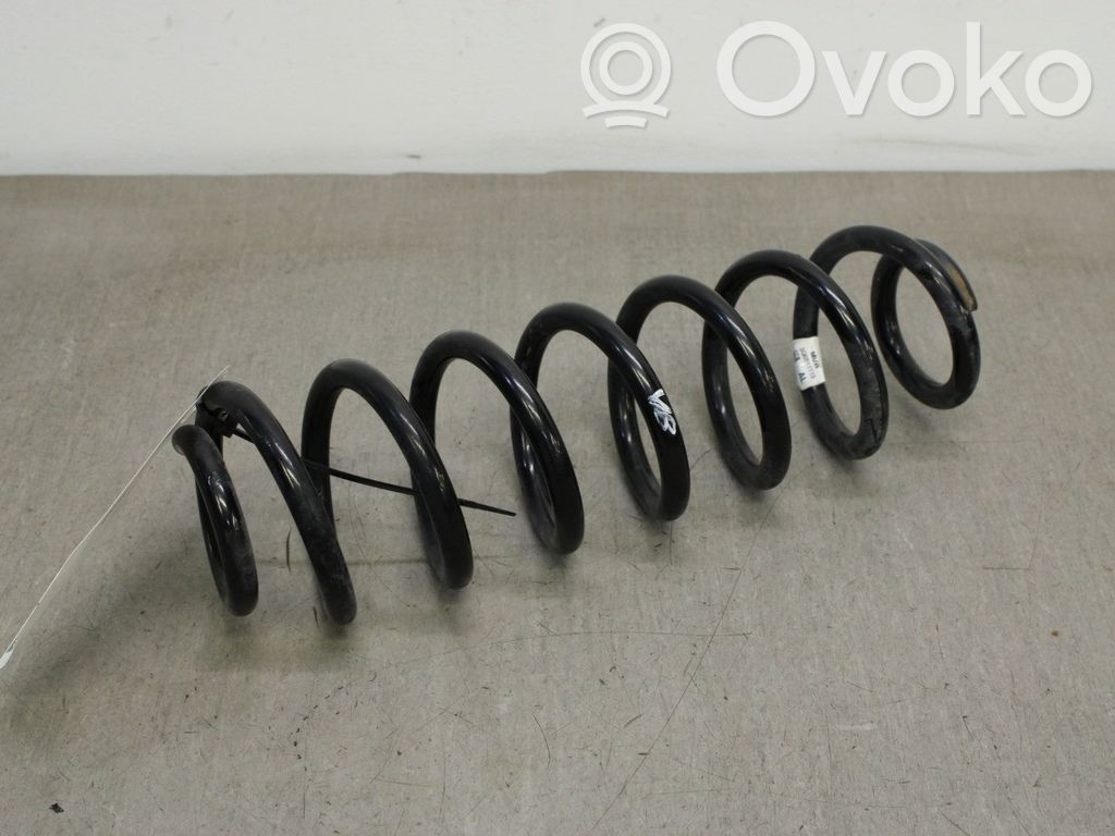 Skoda Superb B8 (3V) Rear coil spring 