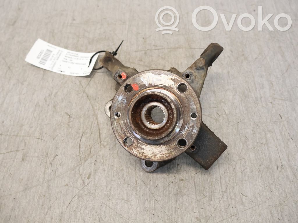 Renault Clio IV Achsschenkel vorne